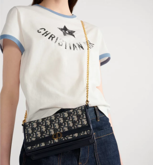 6223b3626928bc91676761b13005f71